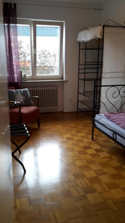 Ferienwohnung Hagelstein Бад Мергентхайм Екстериор снимка